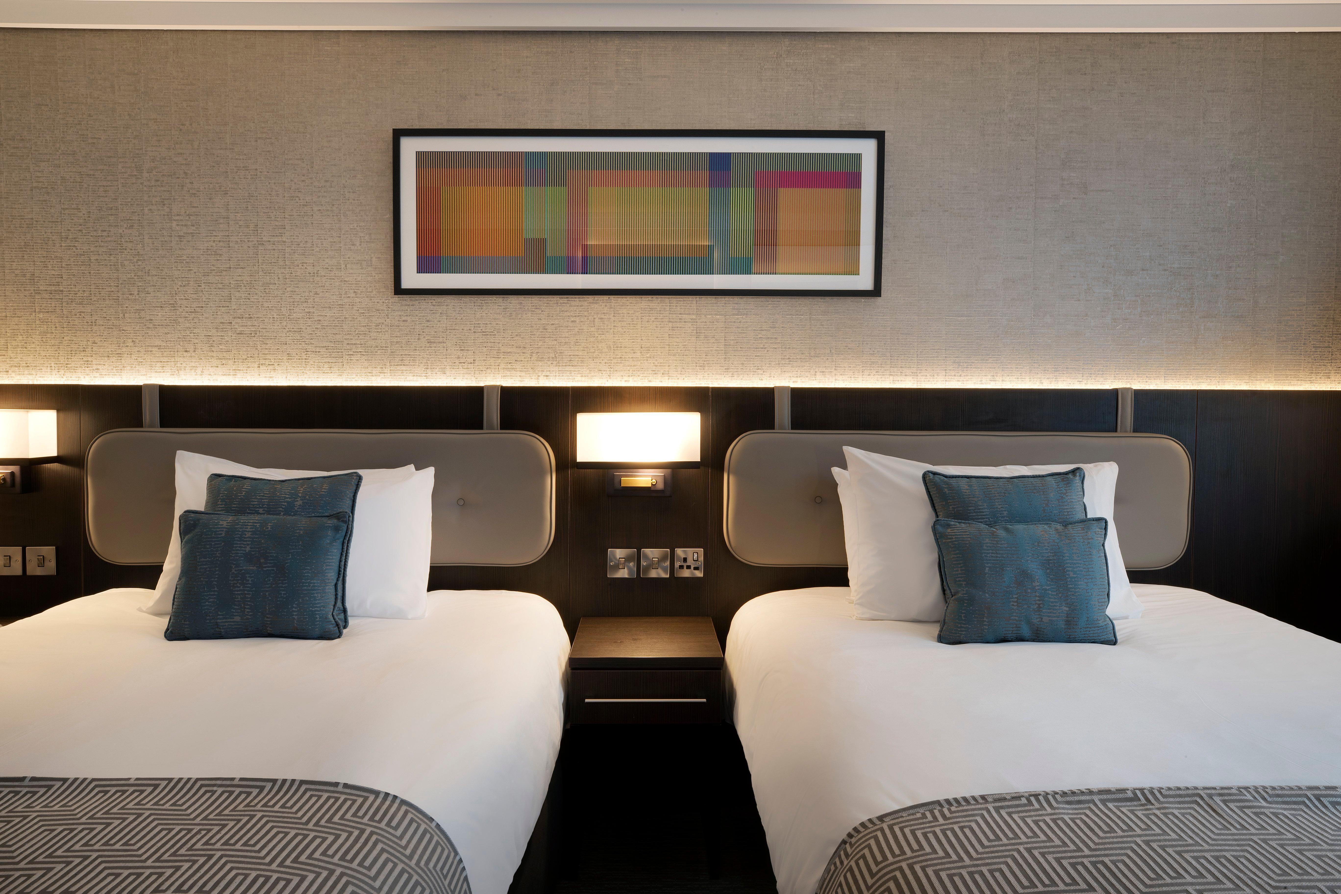 Crowne Plaza - Belfast By Ihg Hotel Exterior photo