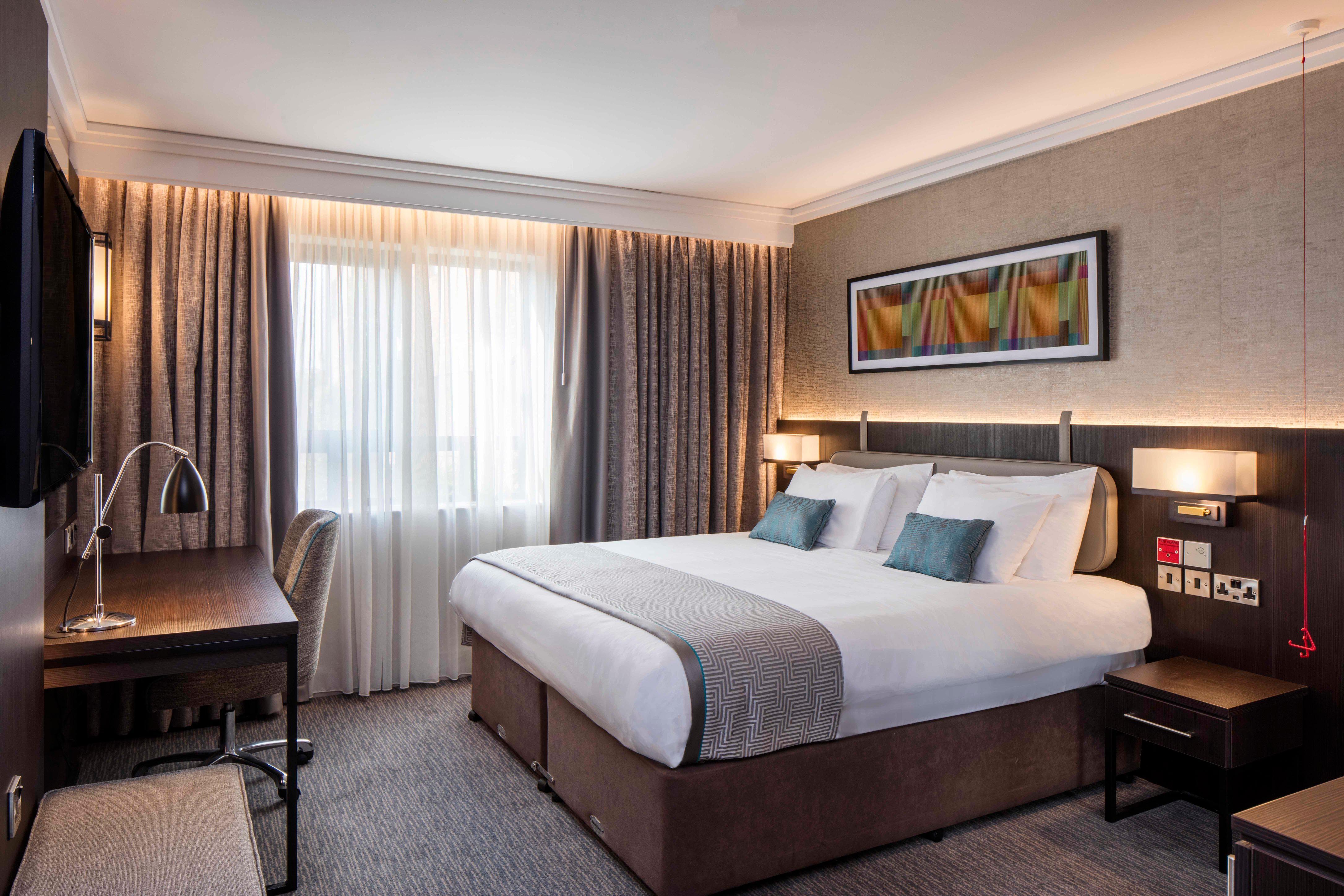 Crowne Plaza - Belfast By Ihg Hotel Exterior photo