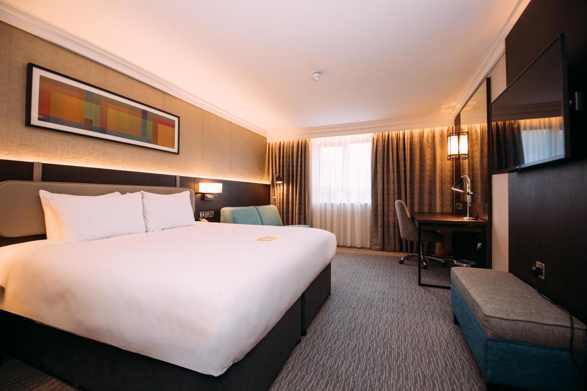 Crowne Plaza - Belfast By Ihg Hotel Exterior photo