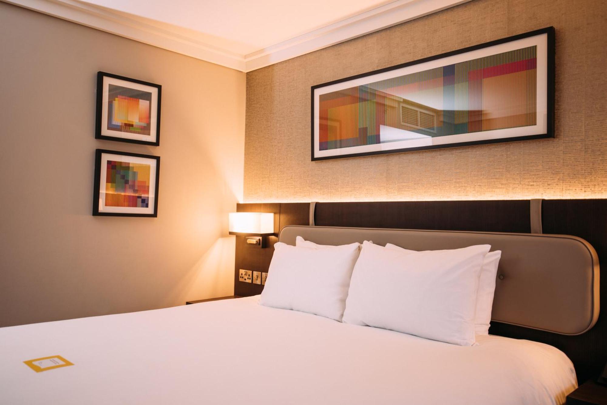 Crowne Plaza - Belfast By Ihg Hotel Exterior photo